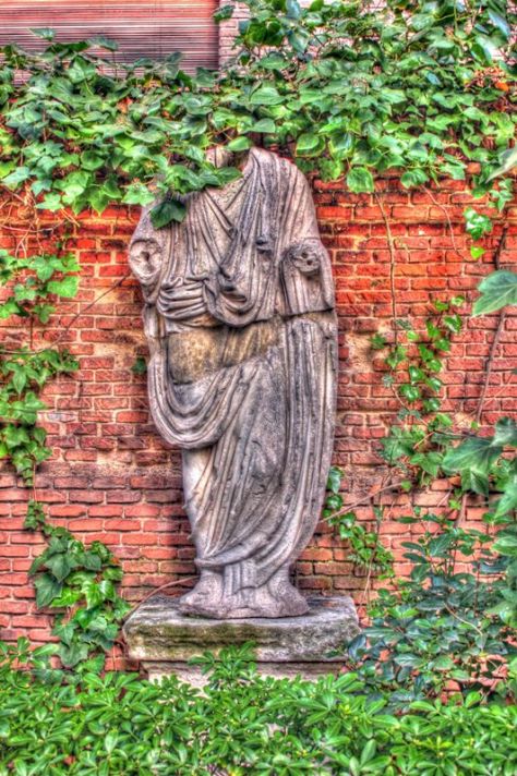 AX_02593_4_5Enhancer