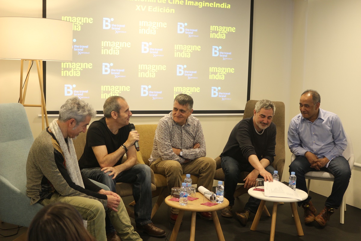 160511008641EOS 100D