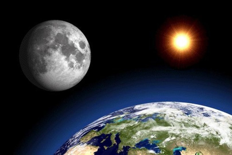 De la luna al sol